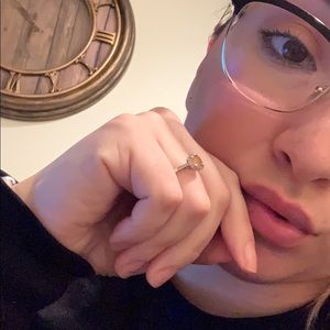 Meet your Posher, Paola